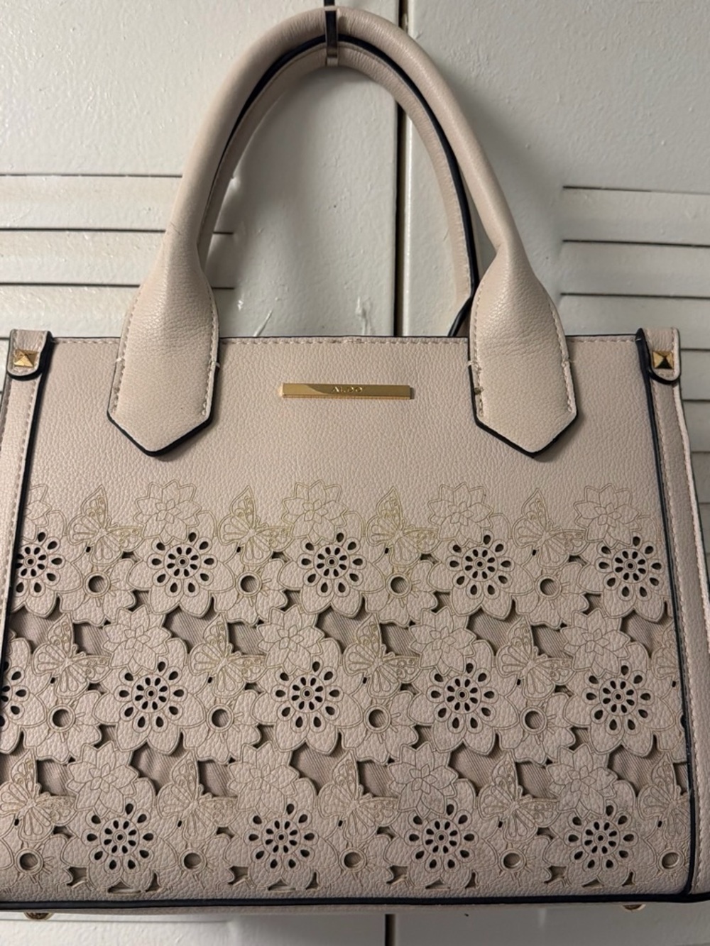 Aldo Cream Floral Cutout Tote Bags-Beiges women’s handbag
